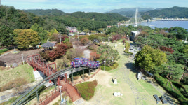 예산군, 예당호 출렁다리·음악분수 이어 모노레일 개통으로 가족 방문객 발길 이어져
