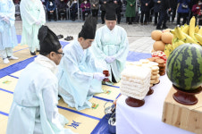 대전 용두동, 용신제로 마을 발전과 주민의 안녕 기원