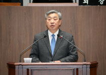 전익현 충남도의원 마량진항 축제 크리스마스 대축제로 전환 촉구