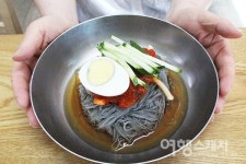 [냉면 열전②] 4대를 이어가는 서울 함흥냉면 전문점, 오장동 흥남집