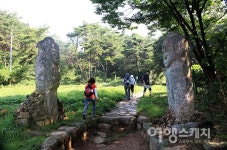 [역사 기행] 신돈(辛旽)의 자취가 서린 옥천사터…  창녕 화왕산 자락에 남아있는 역사의 굴곡들
