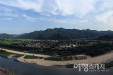 박소희의 만화 <궁 외전: 별신의 밤> 속 안동 하회마을을 걷다