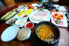 [남도 맛 기행⑤] 나주 영산포 홍어와 역사 거리 탐방, 그리고 야경까지