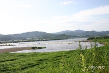 [신정일의 1300리 낙동강 걷기⑪] 금호강 만난 낙동강은 계속하여 남으로 남으로 흐른다