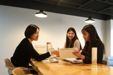크리에이티브 비주얼 수요일 주식회사 | [관광벤처기업 탐방⑧] "바라보는 시각이 바뀌면 새롭게 느껴지는 곳이 시골이죠", 김혜지 주식회사 수요일 대표