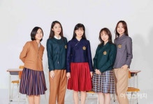 편한 한복교복, 중·고등학교 20개교에 시범적 보급