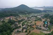 [핫플레이스]  별 빤짝! 잔잔한 파도소리 들으며 보내는 여름 해변 고성 송지호 해변