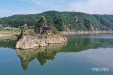 [청정지역 충북 트레킹 ②]  발걸음 옮길 때마다 강바람이 불어오는, 단양 느림보 강물길