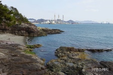 [비대면 여행지를 걷다 ③] 파도 소리 들으며 청정 바닷길을 걷다 사천 이순신바닷길 5코스 삼천포 코끼리길