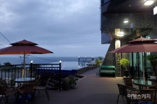 [여행지에서 만난 사람] 고객의 80%가 울릉도 허니문 여행자, 평균 4박 이상 머무는 곳, 이종규 울릉도 케렌시아 풀빌라 리조트 대표