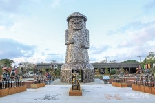 [제주 이색 박물관 투어②] 상식 밖의 예술, 정크 아트 & 브릭 아트를 만나다