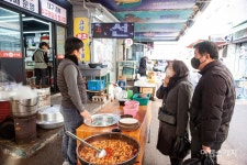 [전통시장 탐방] 가성비 넘치고 트렌디한 오일장 구경, 고령 대가야 시장
