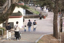 [이달의 테마여행 ②] 5월 가족 나들이에 딱! 가성비 놀이동산, 진주 진양호공원