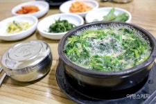 [특집 2] 추어탕부터 재첩국까지! 다가온 겨울, 따끈한 국물을 찾아서~