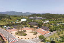 [소도시 여행] 한 가지 소원은 반드시 들어준다네. 갓바위에 살며시 기대보는 경산 여행