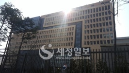 국세청 세무서장의 직위해제 언제까지 입니까?