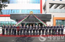 김해세무서 밀양지서 신청사 준공…김대지 부산청장 직원들 노고 치하