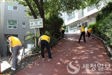 이동신 부산국세청장, 추석절 맞아 사회복지시설 찾아 나눔 활동