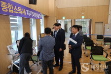윤영석 광주국세청장, 군산세무서 종합소득세 신고현장 점검