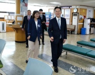 오호선 중부국세청장, 취임 후 첫 행보 수원세무서 부가가치세 신고현장 방문