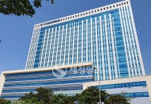 [공판] 故동화성세무서 민원봉사실장 모욕 혐의 두번째 공판…증인 건강상 불출석