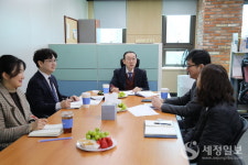 관세청 납세자보호팀 신설 1주년…이명구 차장 상담인력 증원, 고품질서비스 제공할 것