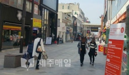 침체 위기 칠성로 상가 크리에이터들과 활기 찾아야