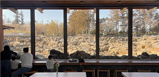 제주 중산간에 들어선 대규모 용암지질공원 눈길