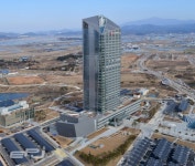 전기요금, kWh당 8원 인상··· 한전, 소비자 부담 경감방안 발표