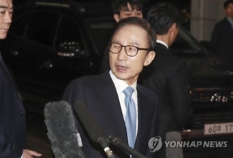 윤석열 지검장, 문무일 총장에 MB 수사 보고…구속영장 청구 임박