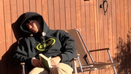 효리네 민박2 박보검, 햇살 아래서 독서 중 스르륵…영화 그 자체