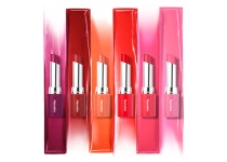 곰손이라도! 화려한 연말파티 위한 포인트 메이크업 팁