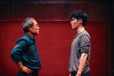 마틸다 레드 대학살의 신...설 연휴 할인까지 풍성한 공연 PICK