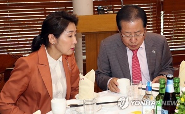 나경원 의원과 이명박 전 대통령, 통합 경선 의지 확고히