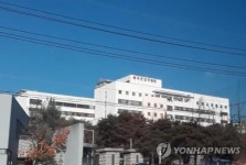 실리콘 지문 떠서 출퇴근 조작? 야근수당까지 챙겨…군의관 근무기강 해이 논란
