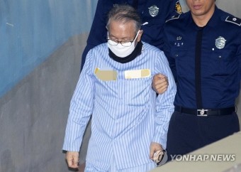 '세월호 보고 조작' 김기춘, 징역 1년·집행유예 2년 선고...김장수·김관진 '무죄'