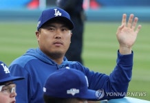 류현진, MLB 사이영상 수상 실패...亞선수 최초 1위표 획득