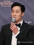 소지섭조은정, 17살 나이차→한남더힐 매입→잇단 결혼설 '혼인신고' [종합]