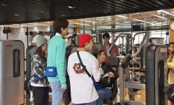 런닝맨 김종국, 녹화도 헬스장에서 하는 파격 생일레이스