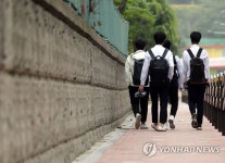 서울 상일미디어고등학교 재학생, 코로나19 확진…전원 귀가 조치
