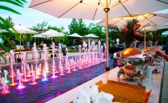 호텔 야외수영장 미식향연! 파라다이스시티 정글 바비큐