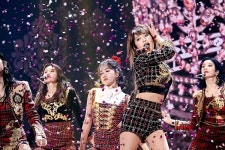 [포토] 아이즈원 '파노라마처럼 펼쳐진 이 순간' (2020 MBC 가요대제전)
