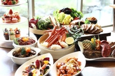 글래드 호텔앤리조트, 남도·제주 봄맛 느끼러 가볼까