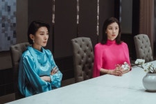 마인 이보영X김서형, 닮은 듯 다른 효원가 며느리의 공생