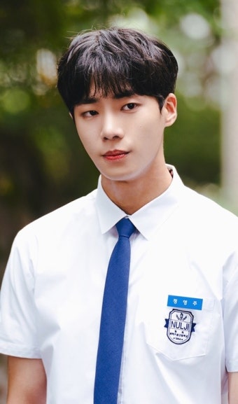 '학교2021' 추영우, 반전의 정영주 첫 공개…서늘한 눈빛