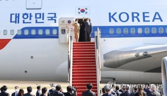 문 대통령, 교황청 방문…프란치스코 교황에 방북 제안할까