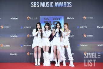 [포토] 에스파, 오늘은 광야 아닌 'SBS 가요대전'에서 만나요~