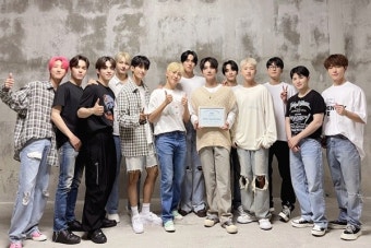 '더블 밀리언셀러' 세븐틴, '페이스더선'으로 한터차트 초동 인증패 수상