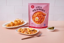 [전지적 참견 미식] 혼자 먹기 좋은 신제품7...스쿨푸드 매콤 로제 떡볶이外