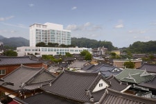 라한호텔 전주, 현지 최초 4성호텔 선정...할인패키지 증정행사